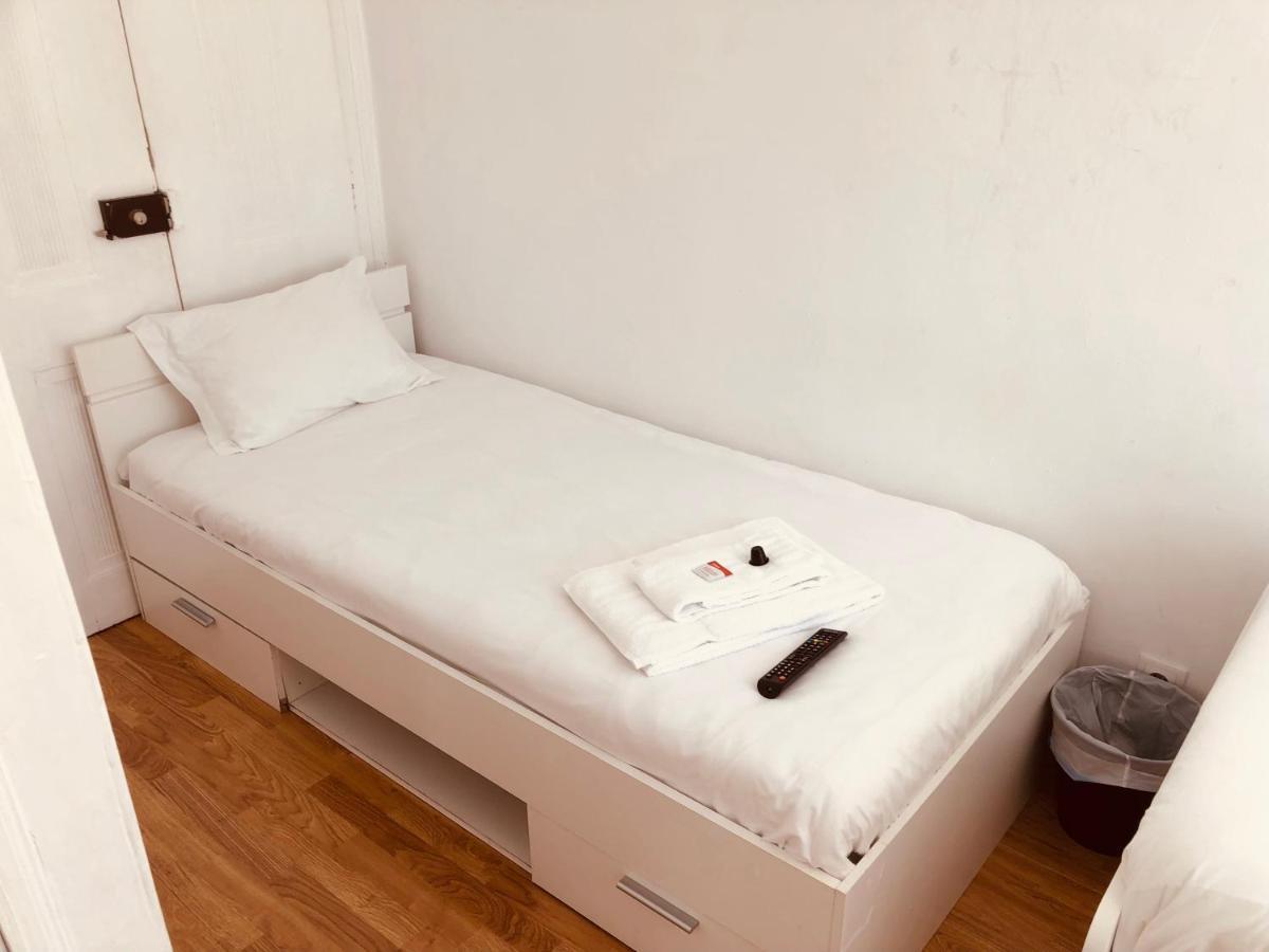 Rooms4All Lisboa Екстериор снимка