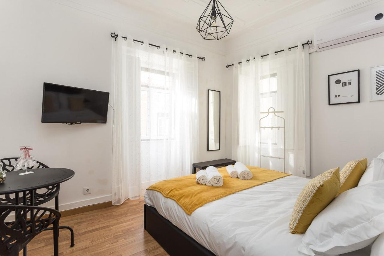 Rooms4All Lisboa Екстериор снимка