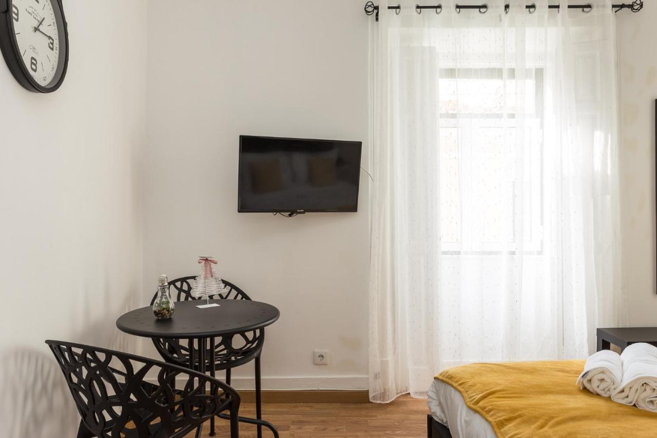 Rooms4All Lisboa Екстериор снимка